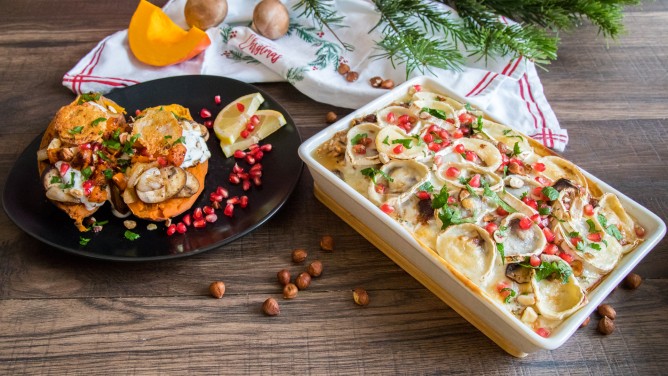 Süßkartoffel-Kumpir und Kürbis-Auflauf mit Champignons Süßkartoffel-Kumpir und Kürbis-Auflauf mit Champignons